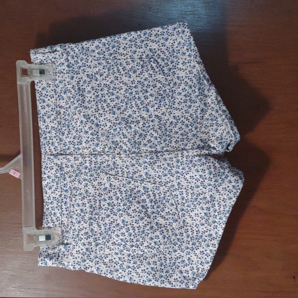 H&M bundle lot 3 booty shorts size 2 blue floral mauve pink floral yellow birds - Picture 6 of 14